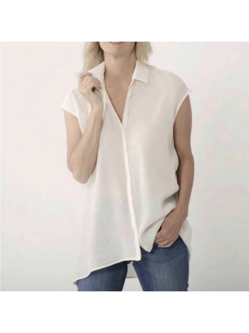NEW Brian Bailey Ivory Crinkle Cap Sleeve Blouse - XL